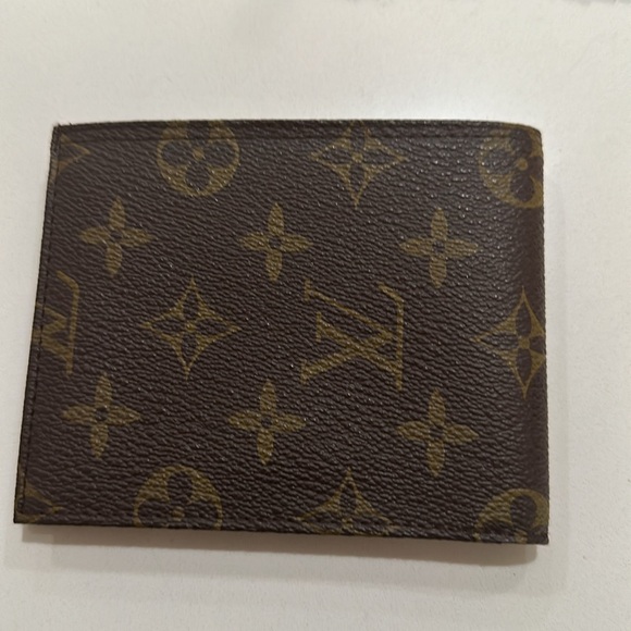 Vintage Louis Vuitton wallet - Picture 6 of 6